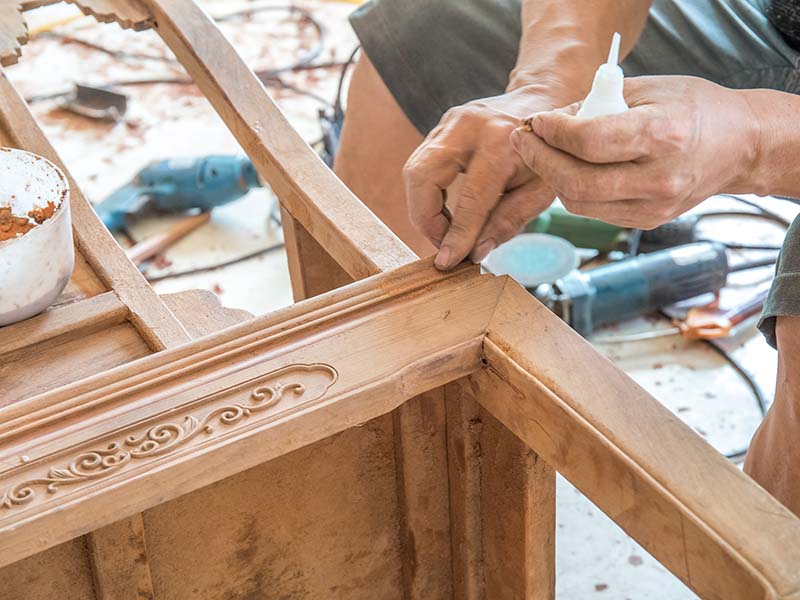 青冈旧家具翻新改色怎么做